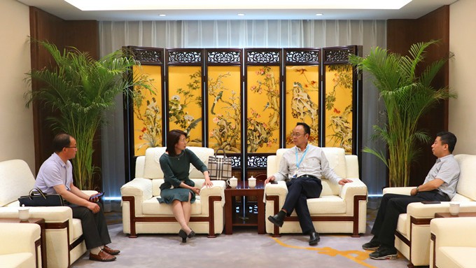 定西市委常委、宣傳部長陳月芳一行 到集團(tuán)公司推介洽談合作項(xiàng)目