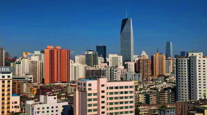 “蘭哈頓”帶火大蘭山，這個打卡攻略請收好！